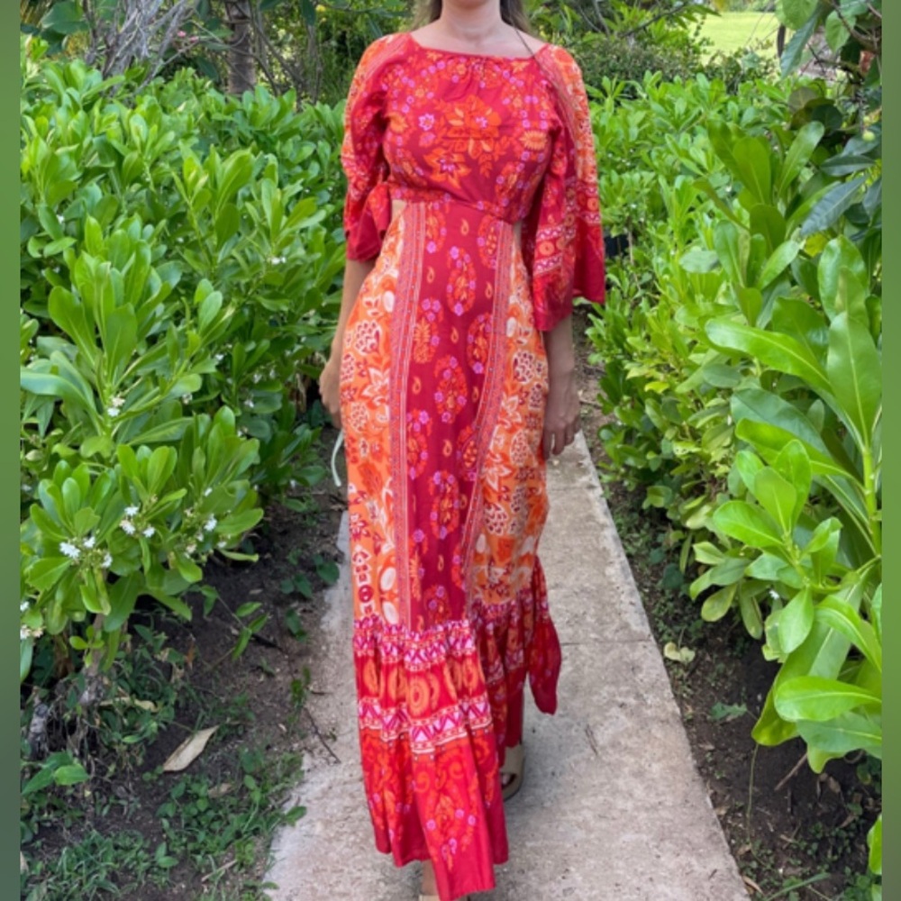FARM RIO Combuco Cutout Maxi Dress - Picture 2 of 16